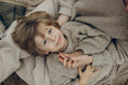 Bild in Galerie-Betrachter laden, Knit Jumper Beige Sprinkle