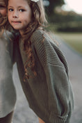Bild in Galerie-Betrachter laden, Knit Jumper KIDS Khaki