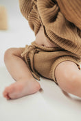 Bild in Galerie-Betrachter laden, Knit Bloomers Honey