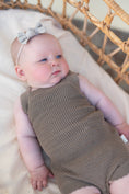 Bild in Galerie-Betrachter laden, Crochet Romper