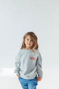 Bild in Galerie-Betrachter laden, MINI -growing together- Sweater