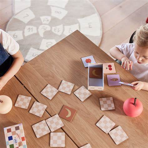 OyOy Yummy Memory Game