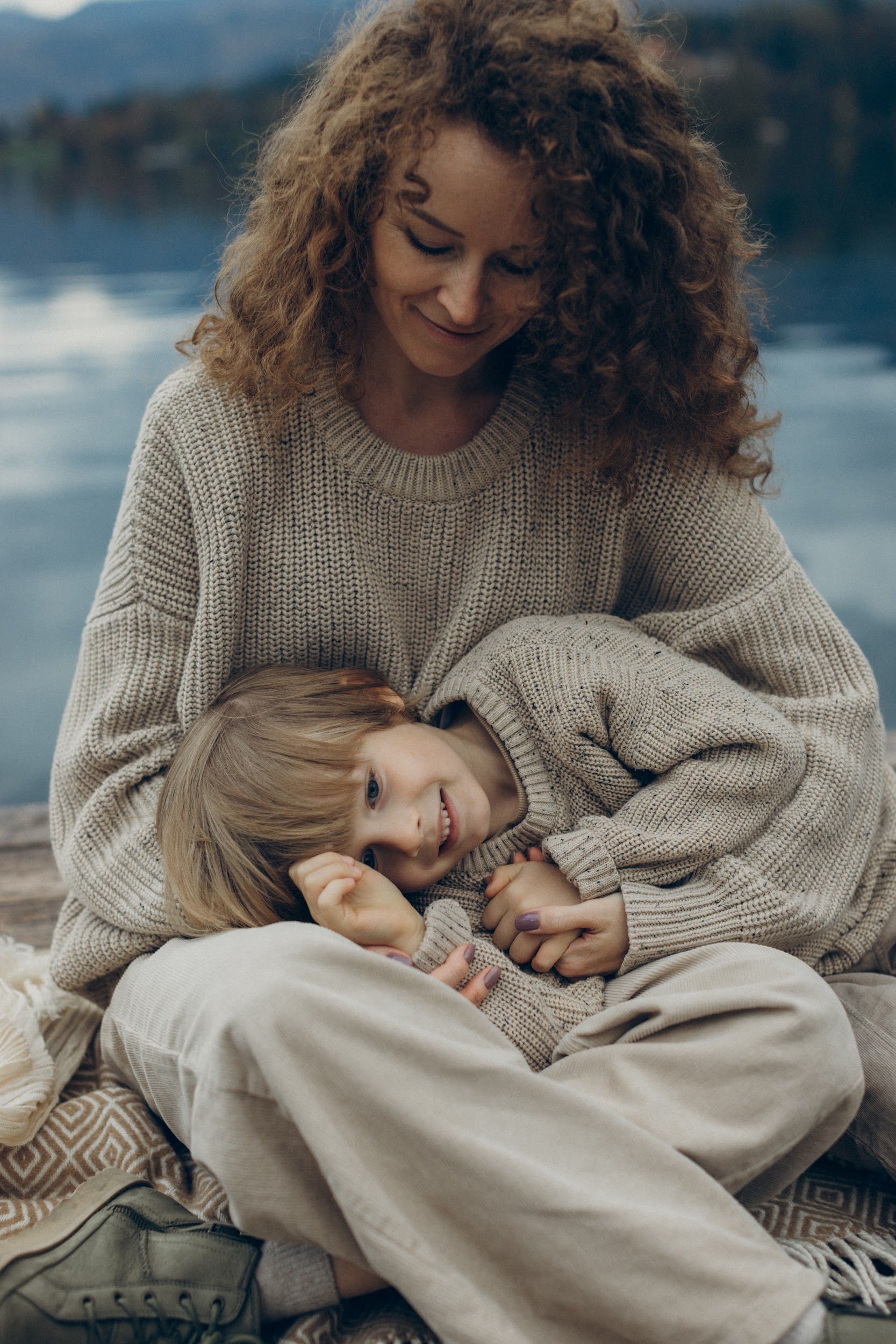 MUM Oversized Knit Jumper Beige Sprinkle
