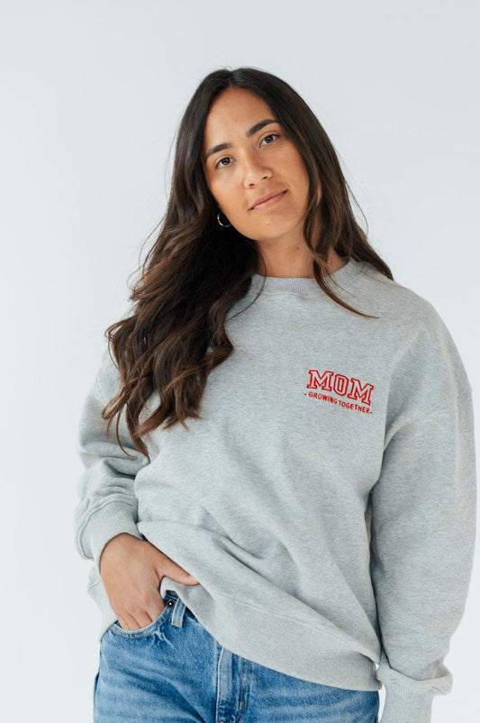 MOM -growing together- Sweater