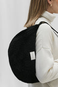 Bild in Galerie-Betrachter laden, Black Teddy Adult Fanny Pack
