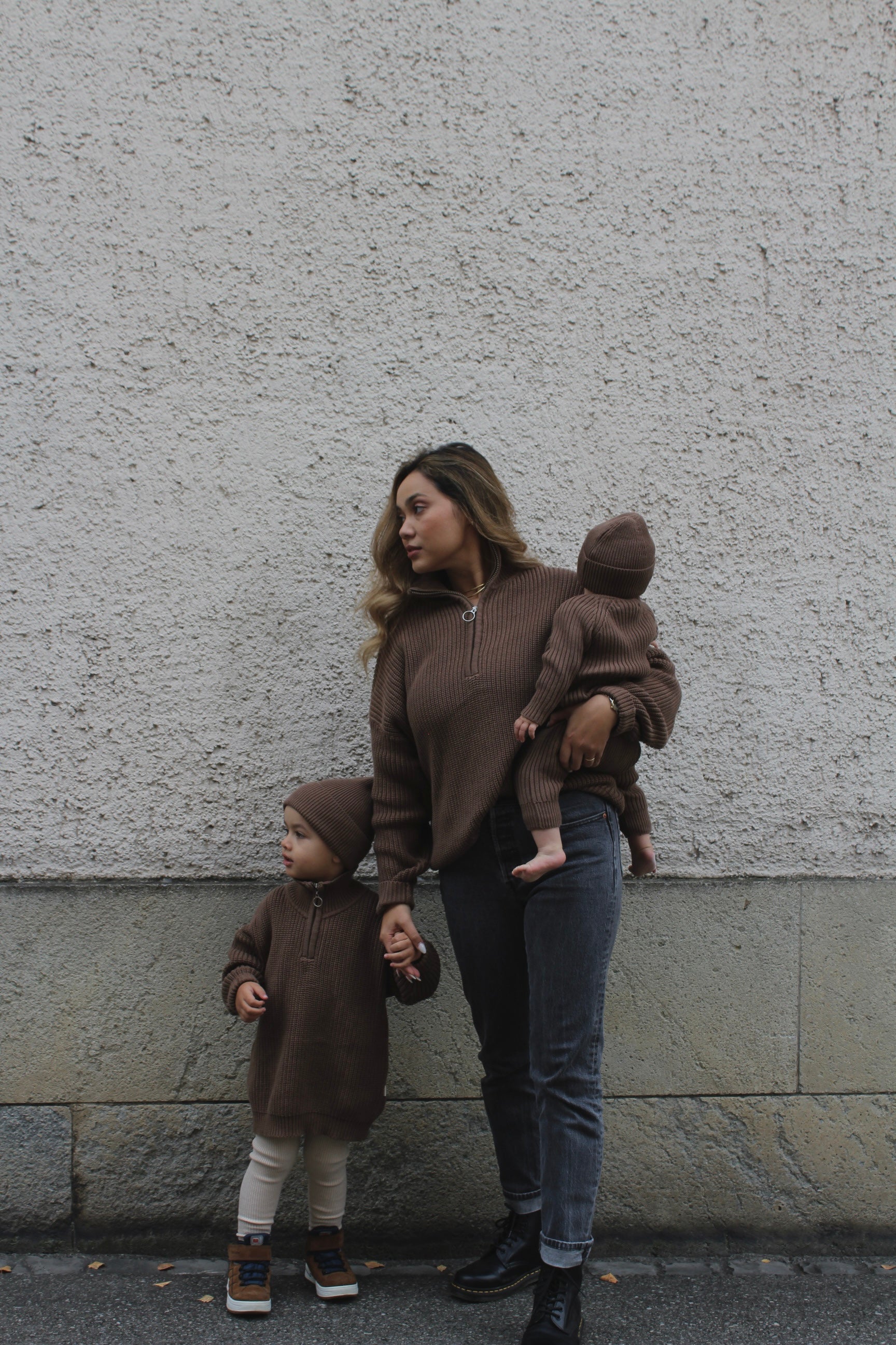 Mum Zipper Jumper Choco