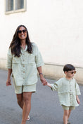 Bild in Galerie-Betrachter laden, MUM Musselin Shirt SAGE
