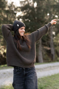 Bild in Galerie-Betrachter laden, Knit Beanie - ASH
