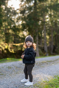 Bild in Galerie-Betrachter laden, Knit Beanie - COFFEE
