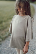 Load image into Gallery viewer, KIDS Oversized Knit Shirt Taupe
