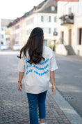 Load image into Gallery viewer, MUM & DAD T-Shirt STAY AWESOME

